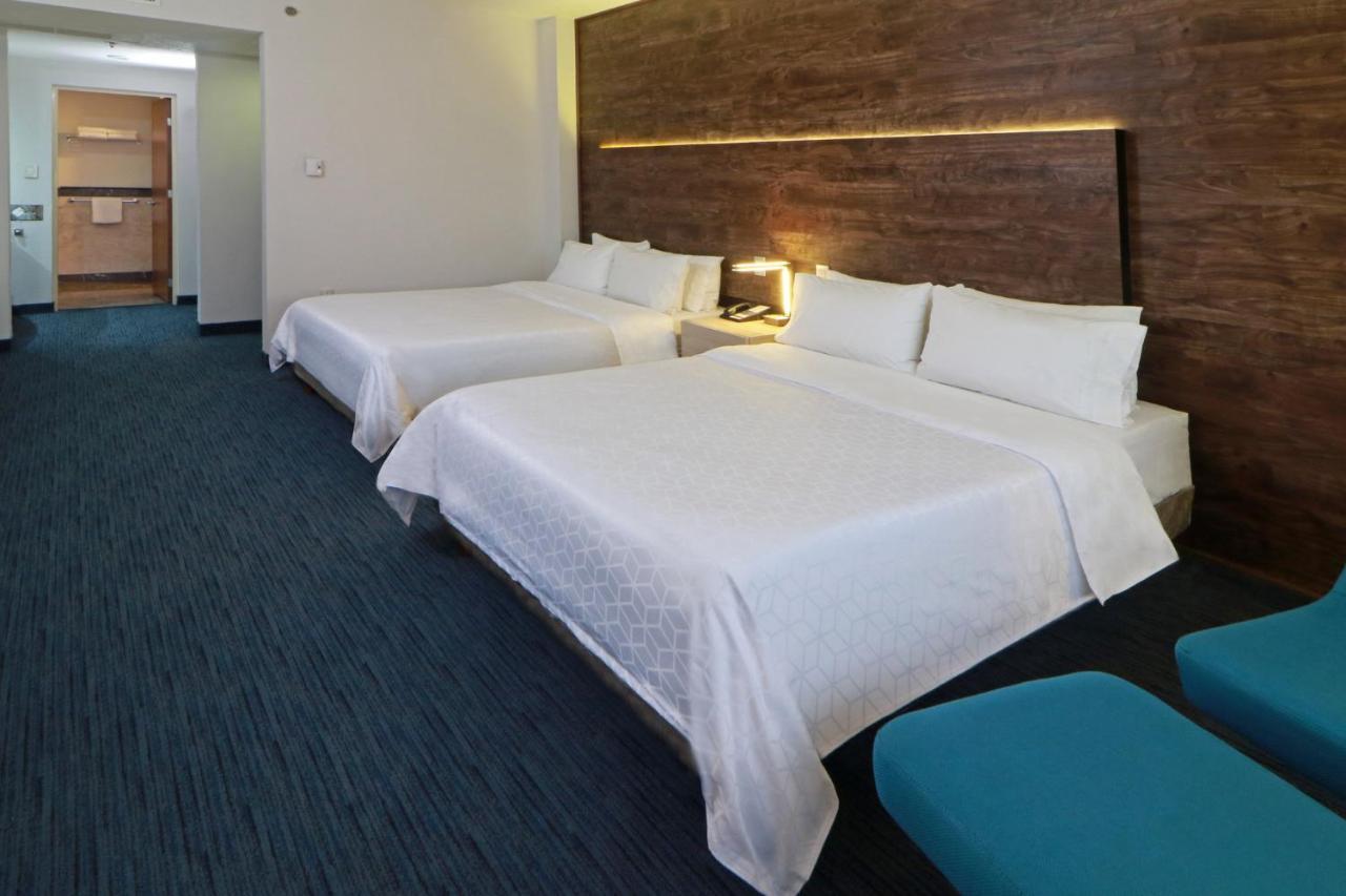 Holiday Inn Express San Luis Potosi By Ihg Exterior photo