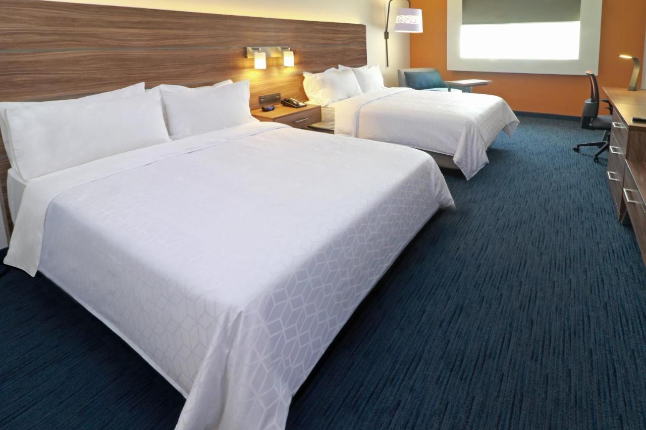Holiday Inn Express San Luis Potosi By Ihg Exterior photo