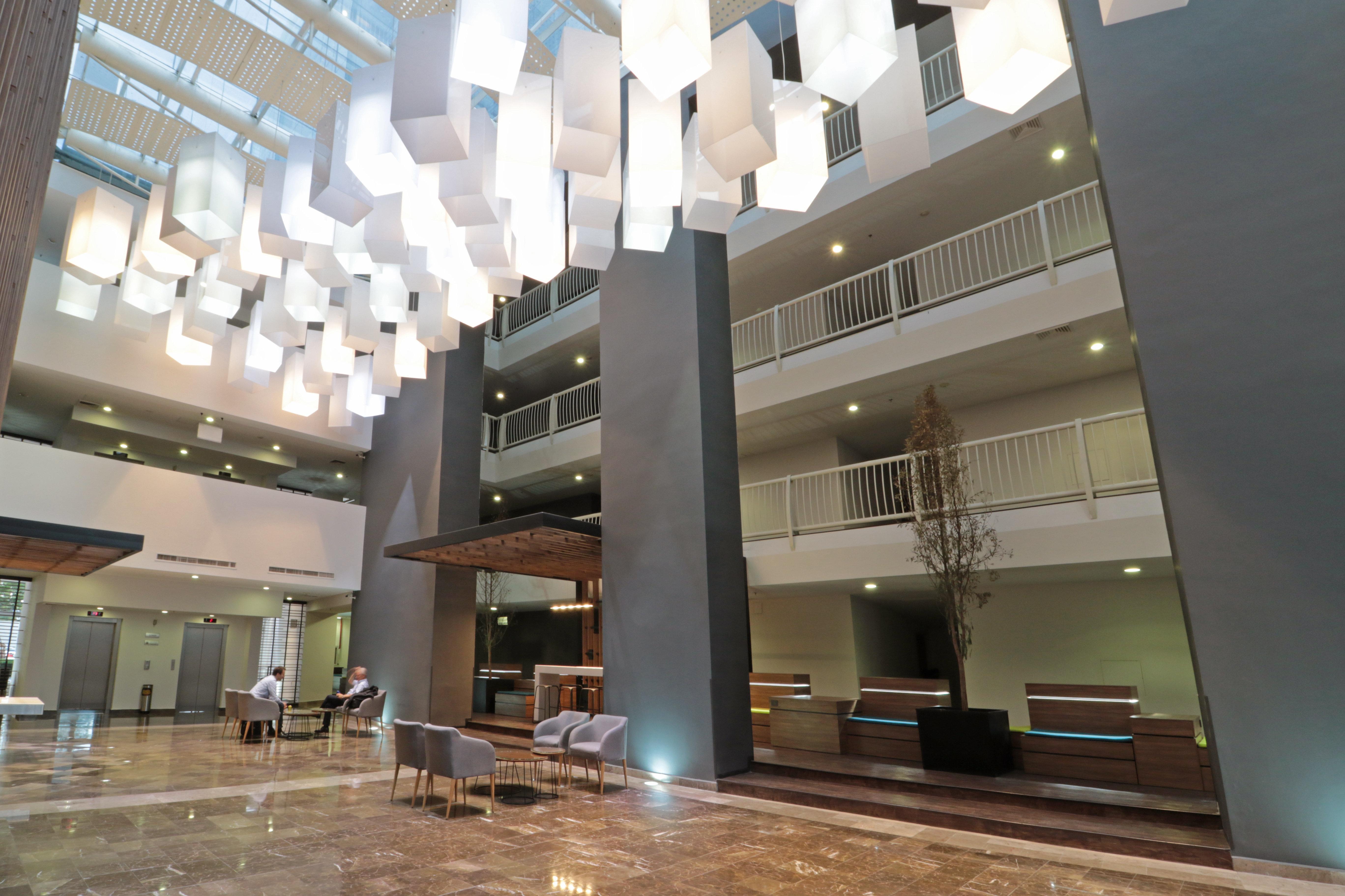 Holiday Inn Express San Luis Potosi By Ihg Exterior photo