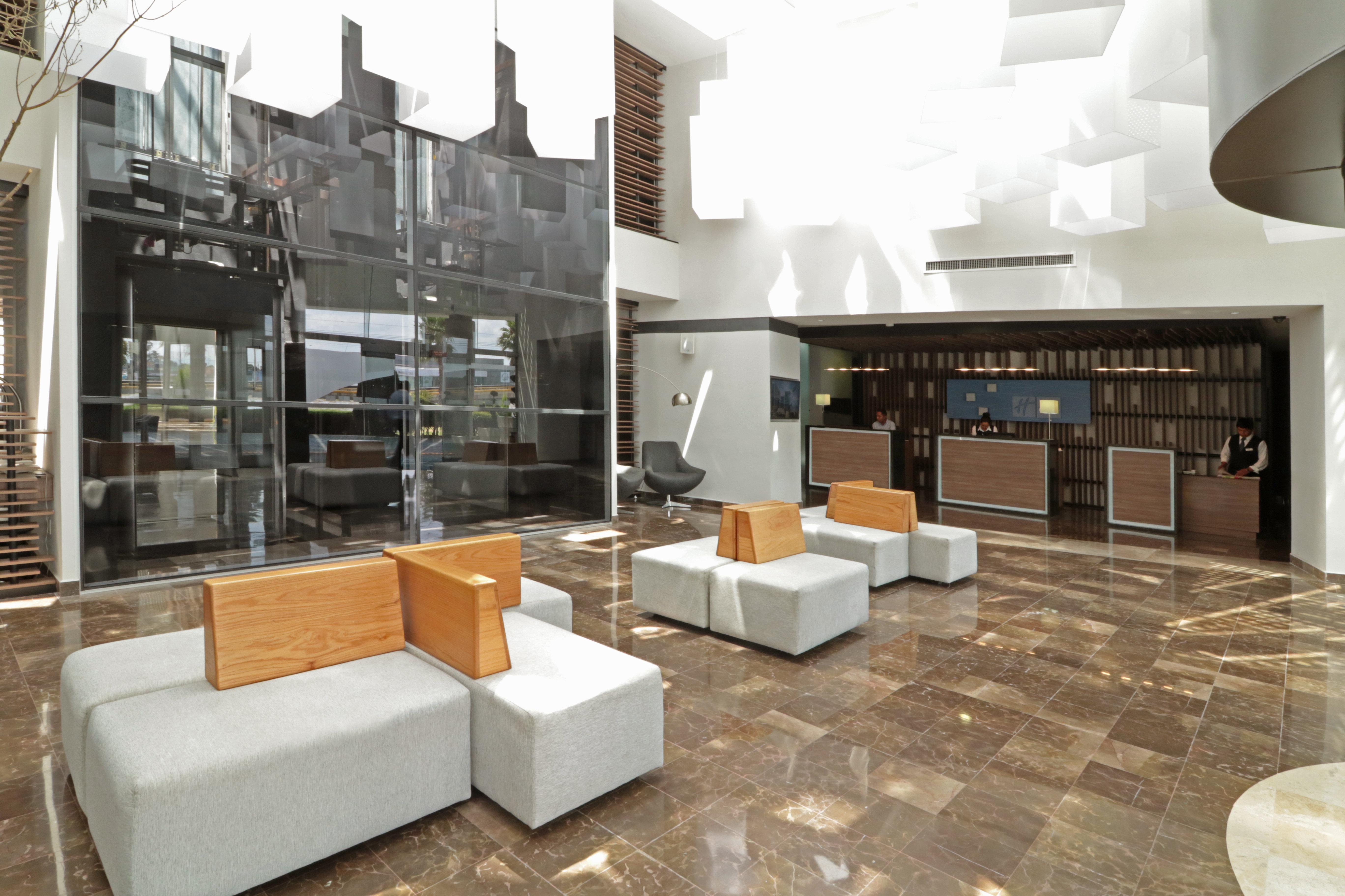 Holiday Inn Express San Luis Potosi By Ihg Exterior photo
