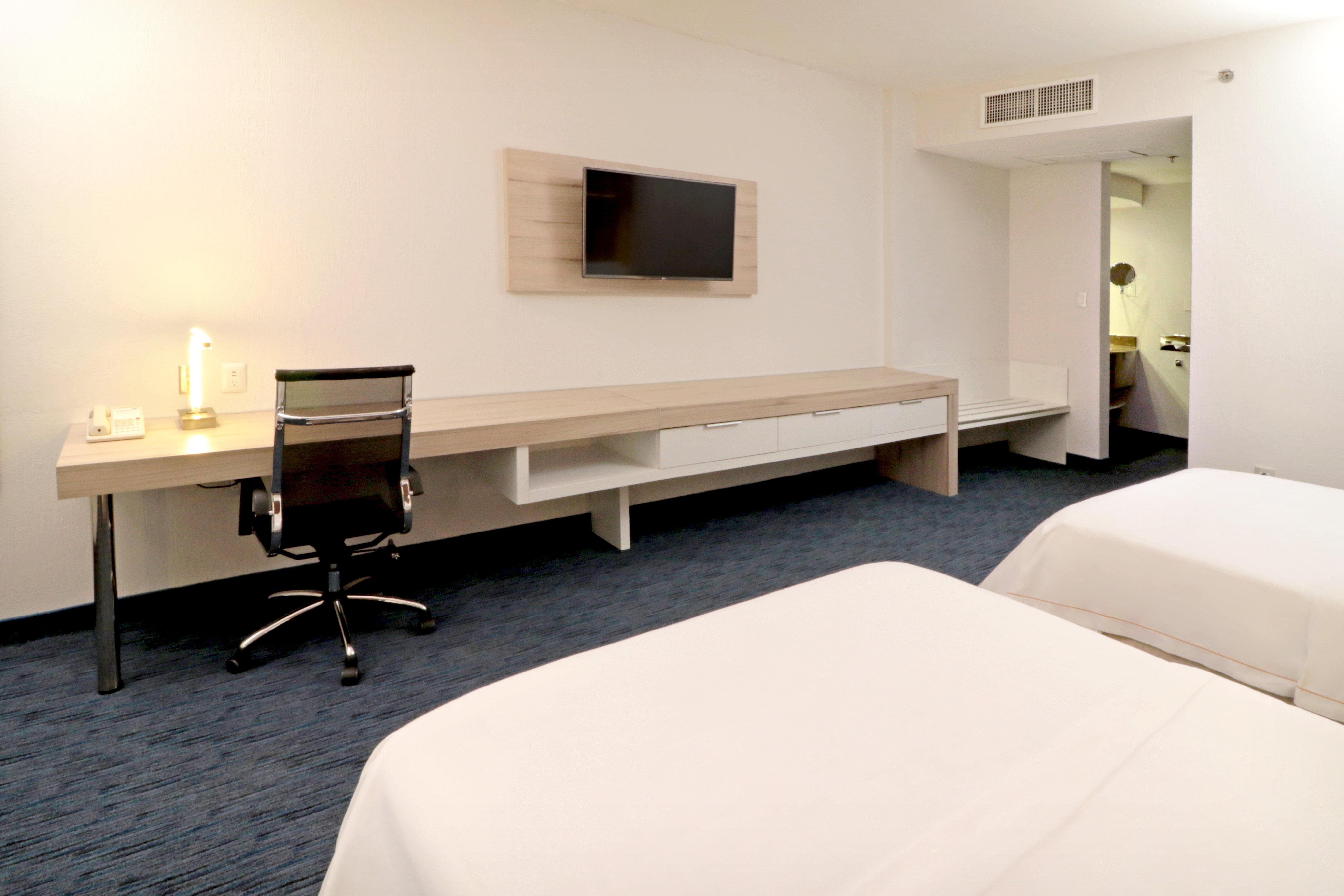 Holiday Inn Express San Luis Potosi By Ihg Exterior photo